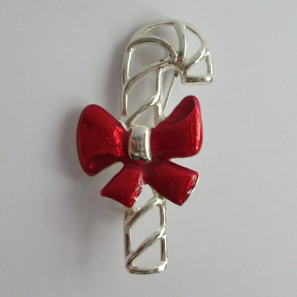 Candy Cane Brooch Pin Enamal Red Bow Holiday Christmas Silver Tone Openwork - Picture 1 of 9
